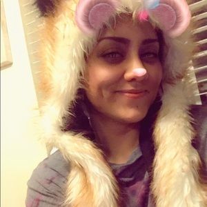 Meet your Posher, Kim